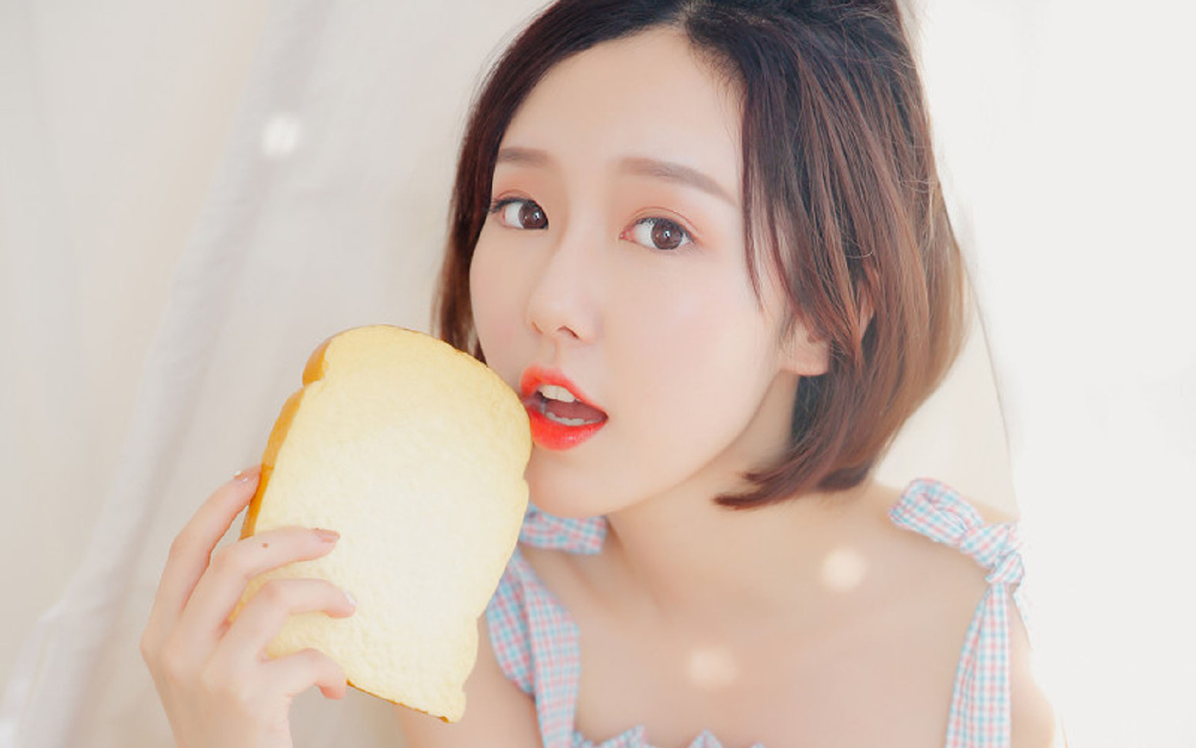 米兰体育官网-网球城市公开赛激发全民参与热情，网球公开赛比赛规则