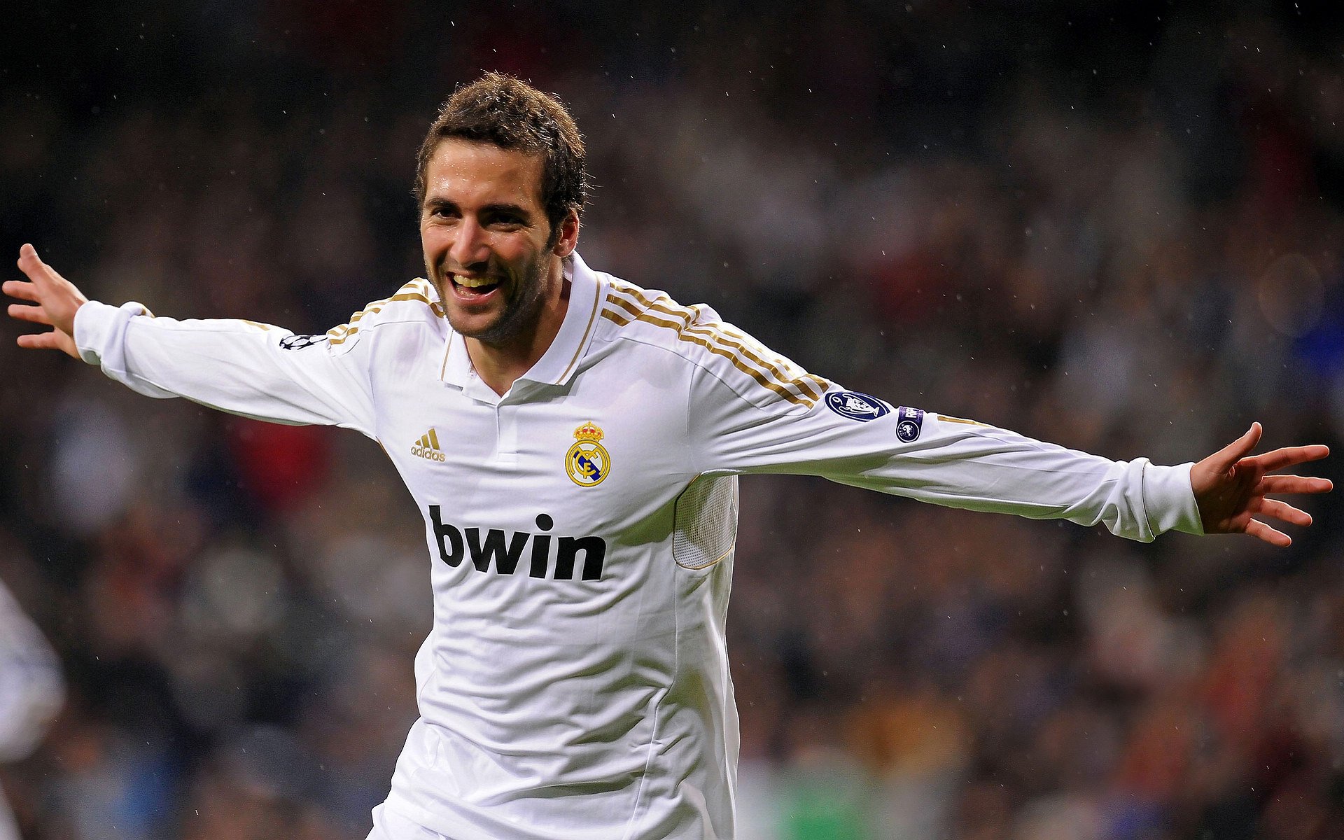 世界杯：球员在新闻发布会上为心理教练“正名” 呼吁外界理解他们的付出